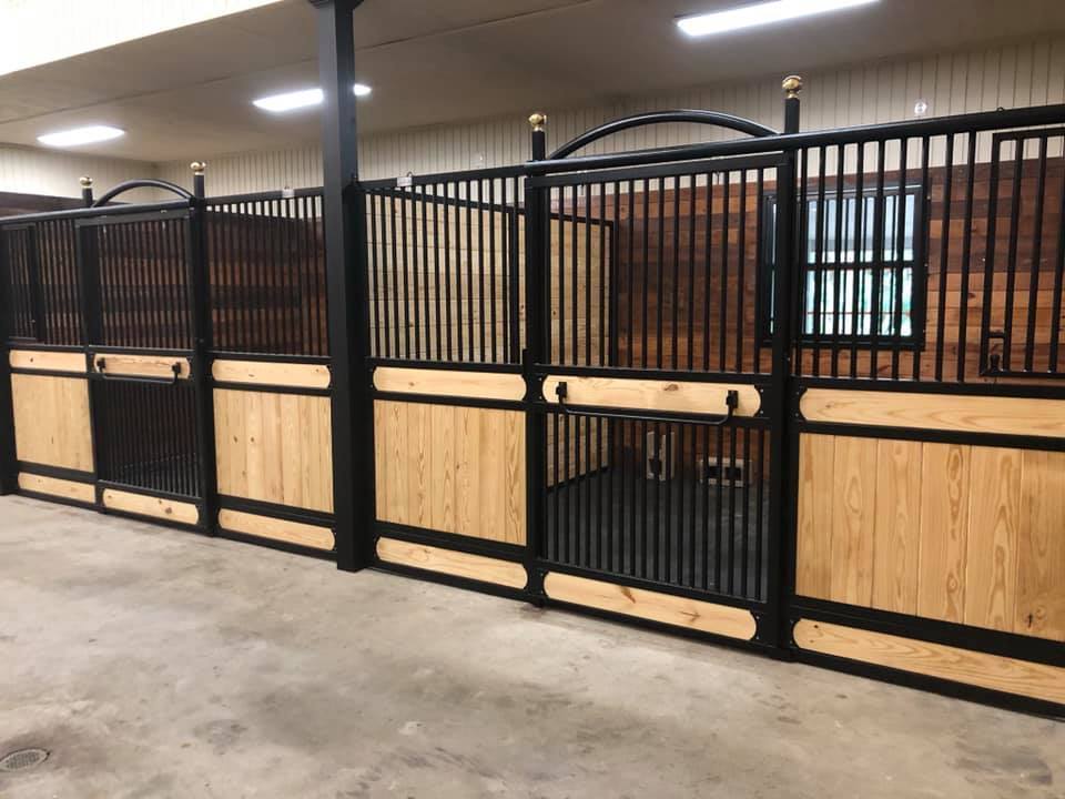 Sliding & Hinged Doors For Horse Stalls - Rockin J Equine