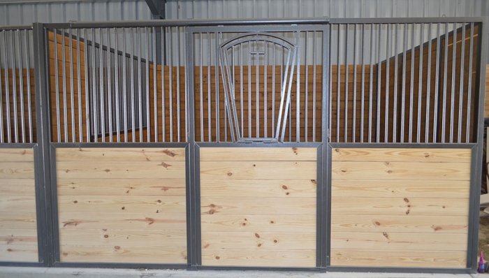 Stall Front No. 2BB - Sliding door with horizontal wood load and arched yoke drop door