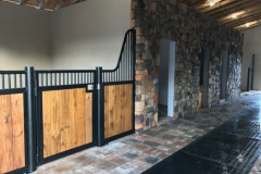 Stall Front No. 2H - Low Rise European front with vertical wood load