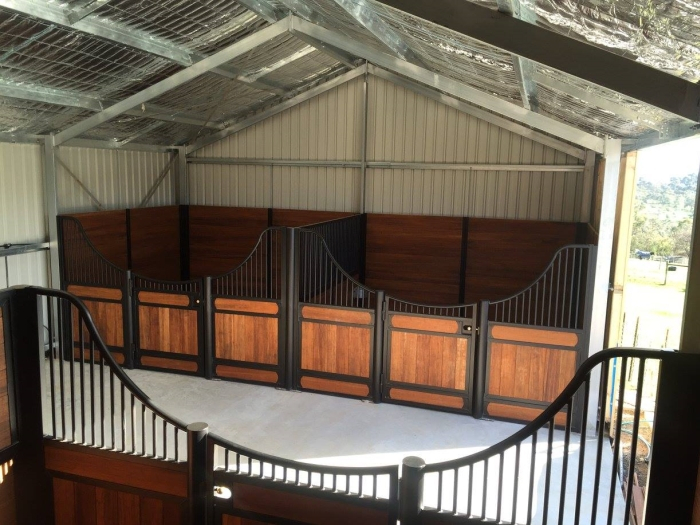 Horse Stable Stalls Customized For Barns - Rockin J Equine